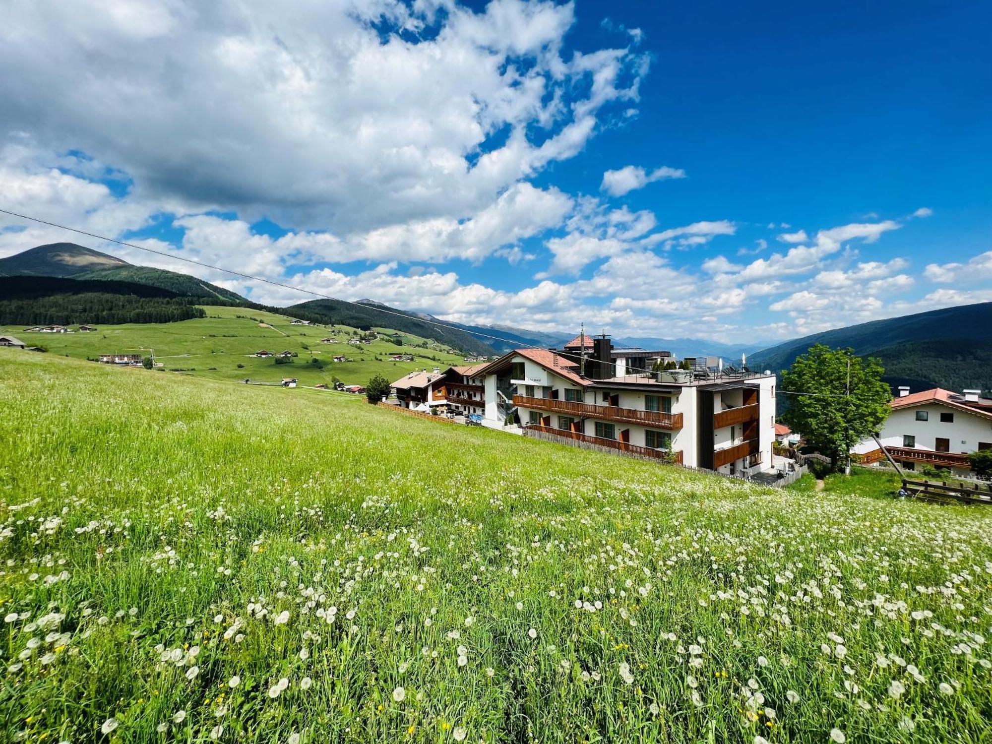 Hotel Kristall Maranza Bagian luar foto