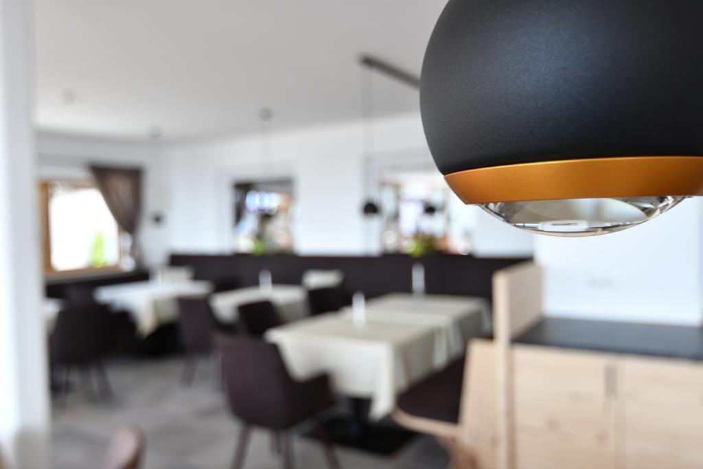 Hotel Kristall Maranza Bagian luar foto