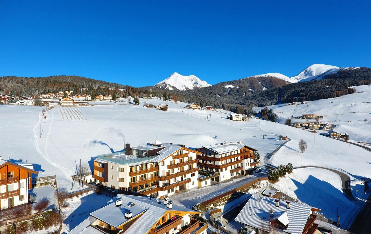Hotel Kristall Maranza Bagian luar foto