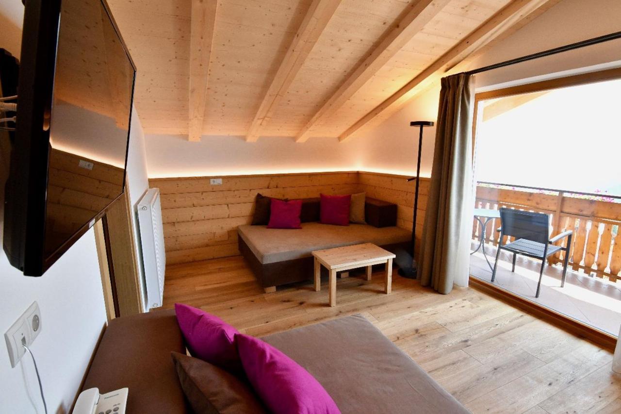 Hotel Kristall Maranza Bagian luar foto